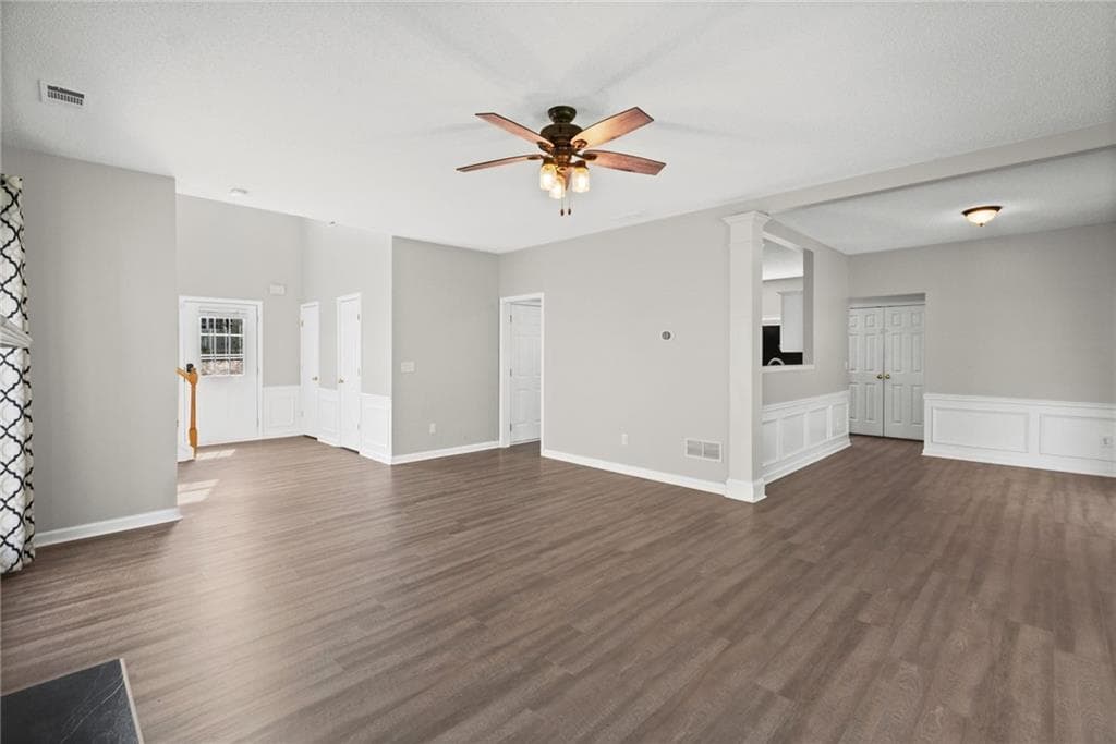 3 bedroom, 3 bathroom, 1,822 sq ft single family residence for sale at 512 Drifton Way, Woodstock, GA 30188 — photo 7