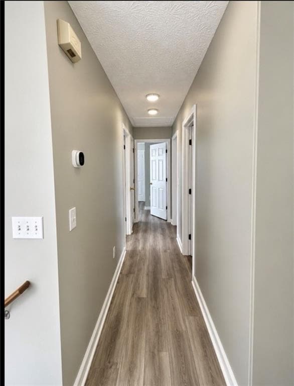 4 bedroom, 4 bathroom, 1,759 sq ft single family residence for rent at 1850 Eastford Trace, Stone Mountain, GA 30087 for $2,300 a month — photo 4