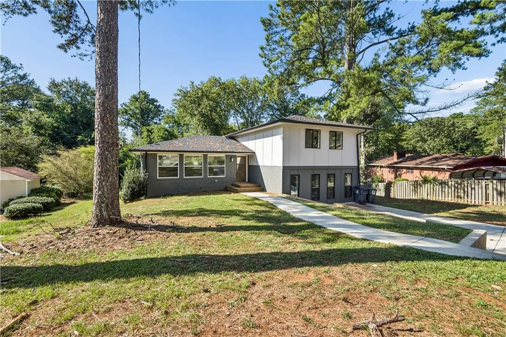 5 bedroom, 3 bathroom, 2,544 sq ft single family residence for sale at 2799 Hermosa Drive, Decatur, GA 30034 — photo 9