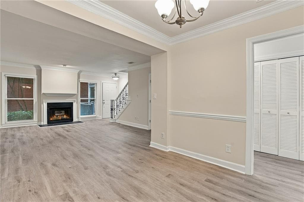 2 bedroom, 3 bathroom, 1,366 sq ft townhouse for sale at 7500 Roswell Road 56, Sandy Springs, GA 30350 — photo 10
