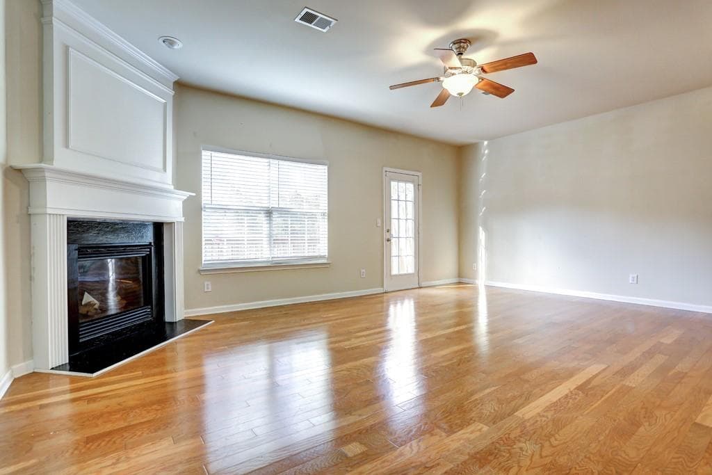 3 bedroom, 3 bathroom, 1,596 sq ft townhouse for rent at 5624 Moresby Court, Johns Creek, GA 30022 for $2,475 a month — photo 10
