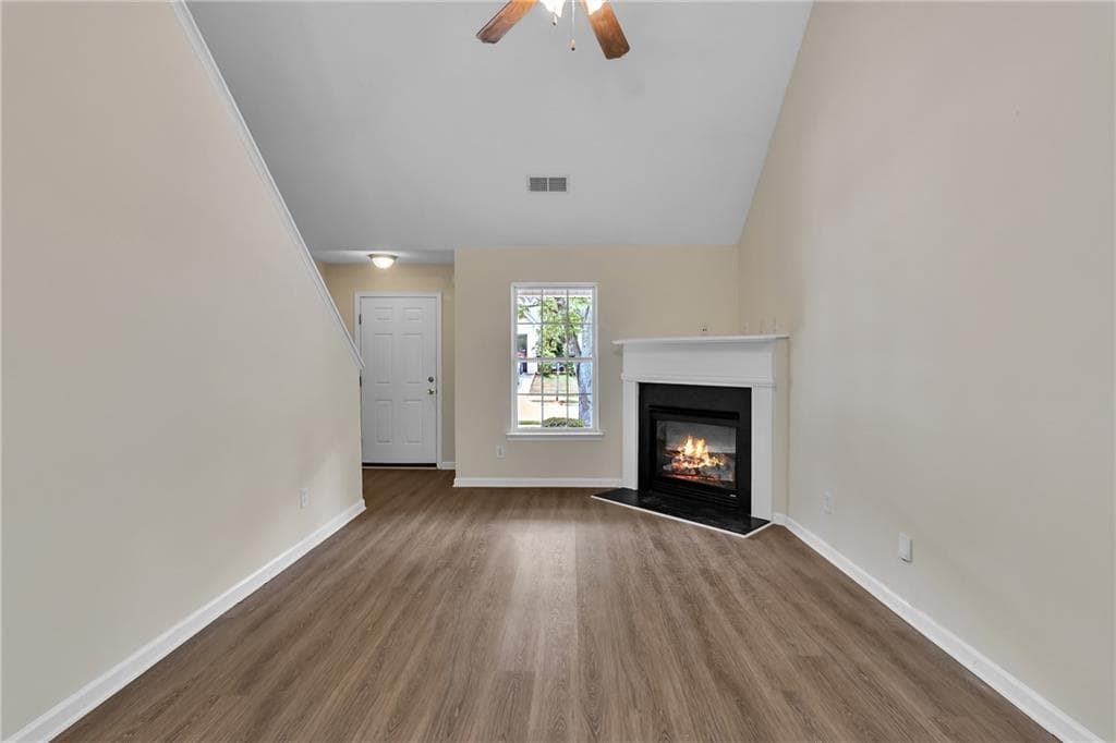 2 bedroom, 3 bathroom, 1,320 sq ft townhouse for sale at 167 London Dr, Mcdonough, GA 30253 — photo 9