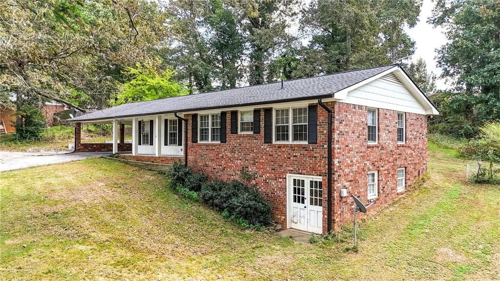 3 bedroom, 2 bathroom, 1,640 sq ft single family residence for sale at 45 Bishop Road, Cartersville, GA 30121 — photo 2