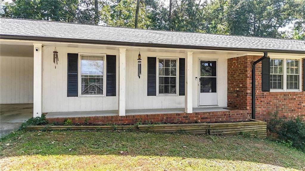 3 bedroom, 2 bathroom, 1,640 sq ft single family residence for sale at 45 Bishop Road, Cartersville, GA 30121 — photo 3