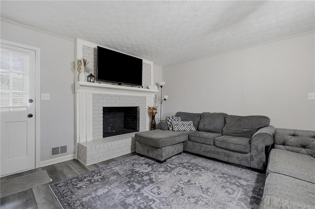 3 bedroom, 2 bathroom, 1,640 sq ft single family residence for sale at 45 Bishop Road, Cartersville, GA 30121 — photo 8