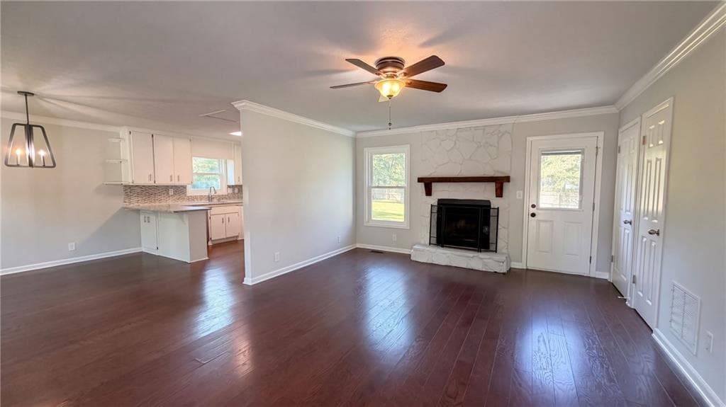 3 bedroom, 2 bathroom, 1,196 sq ft single family residence for sale at 2984 Fetlock Drive, Marietta, GA 30064 — photo 3