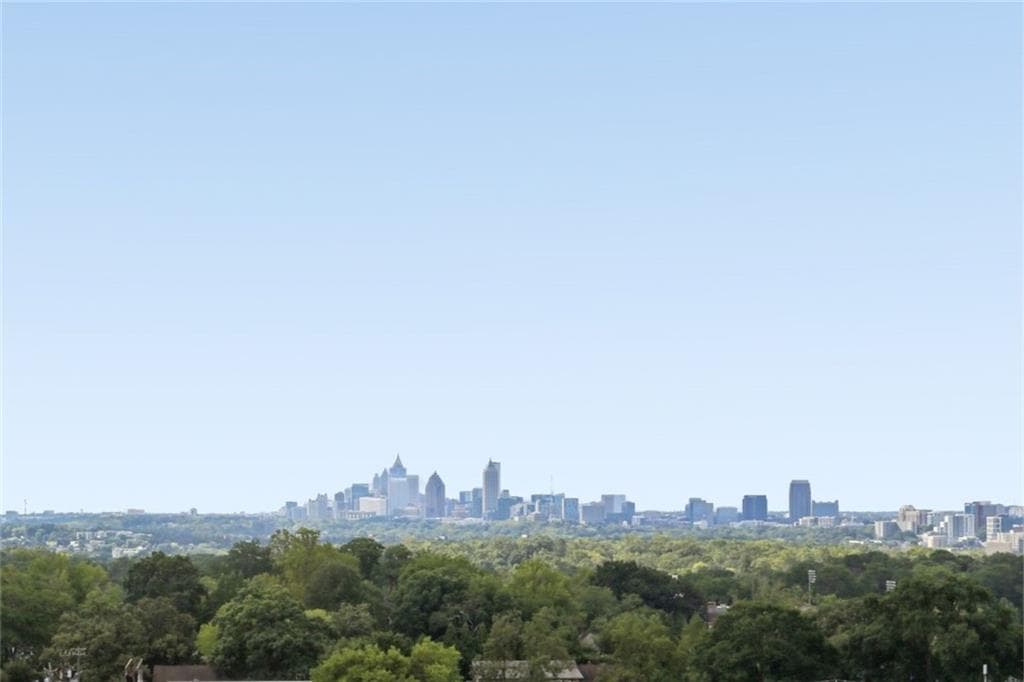 2 bedroom, 2 bathroom, 1,491 sq ft condominium for sale at 325 E Paces Ferry Road 1105, Atlanta, GA 30305 — photo 8