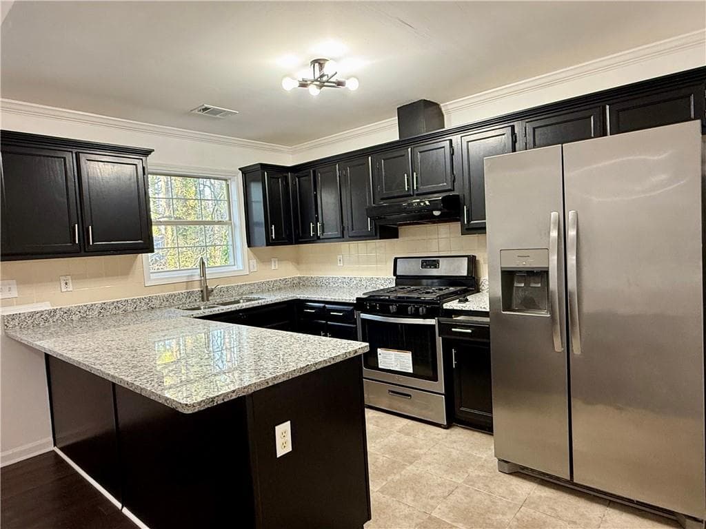 5 bedroom, 3 bathroom, 1,705 sq ft single family residence for sale at 2350 Alden Woods Drive, Jonesboro, GA 30236 — photo 9