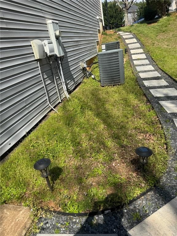 2 bedroom, 1 bathroom, 4,323 sq ft other for rent at 3230 Centerglen Lane, Cumming, GA 30040 for $1,650 a month — photo 7