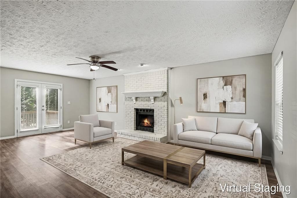 4 bedroom, 3 bathroom, 1,731 sq ft single family residence for sale at 1304 Oakwood Road, Jonesboro, GA 30236 — photo 4