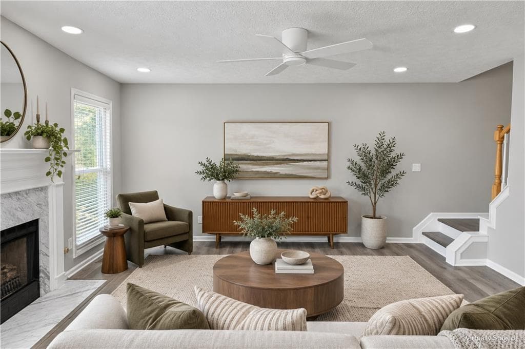 5 bedroom, 4 bathroom, 2,700 sq ft single family residence under contract at 3069 Savannah Walk Lane, Suwanee, GA 30024 — photo 8