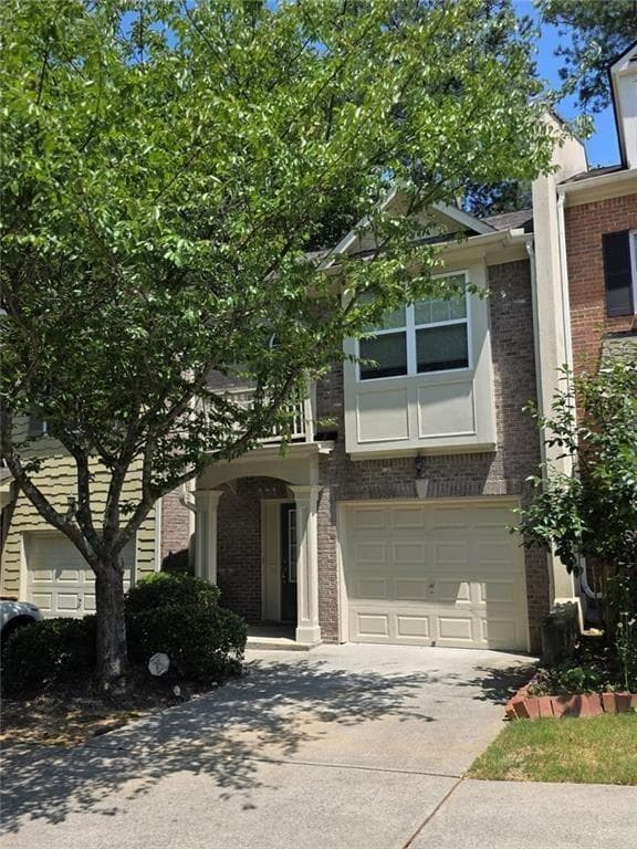 3 bedroom, 3 bathroom, 1,920 sq ft townhouse for rent at 1693 Southgate Mill Drive, Duluth, GA 30096 for $2,000 a month — photo 1 of 19