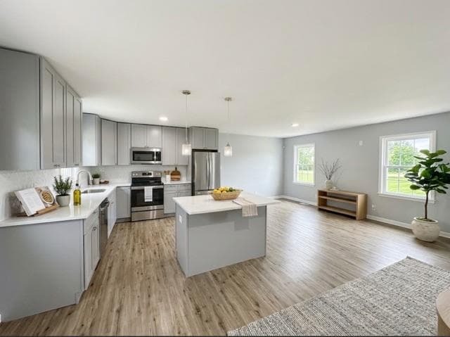 5 bedroom, 2 bathroom, 2,174 sq ft single family residence for sale at 3025 Butler Creek Road, Kennesaw, GA 30152 — photo 3