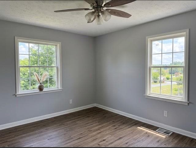 5 bedroom, 2 bathroom, 2,174 sq ft single family residence for sale at 3025 Butler Creek Road, Kennesaw, GA 30152 — photo 5
