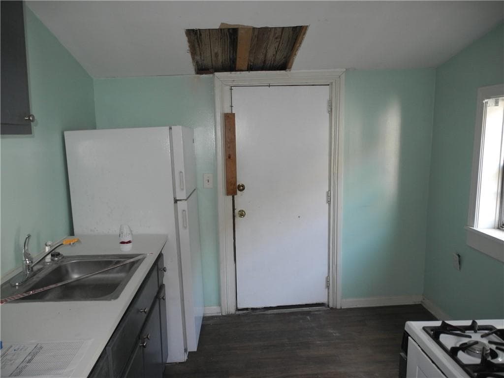 duplex for sale at 3117 Church Street, East Point, GA 30344 — photo 6