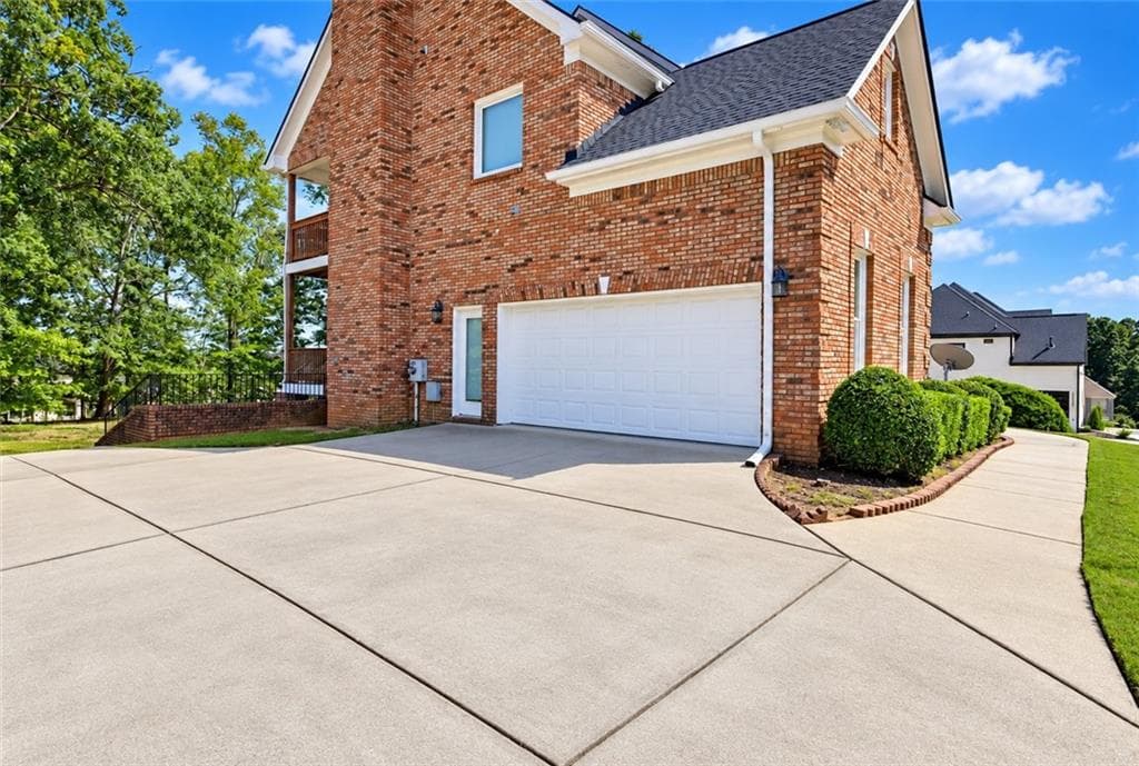 4 bedroom, 3 bathroom, 3,020 sq ft single family residence for sale at 144 Chapel Ridge Drive, Ellenwood, GA 30294 — photo 5