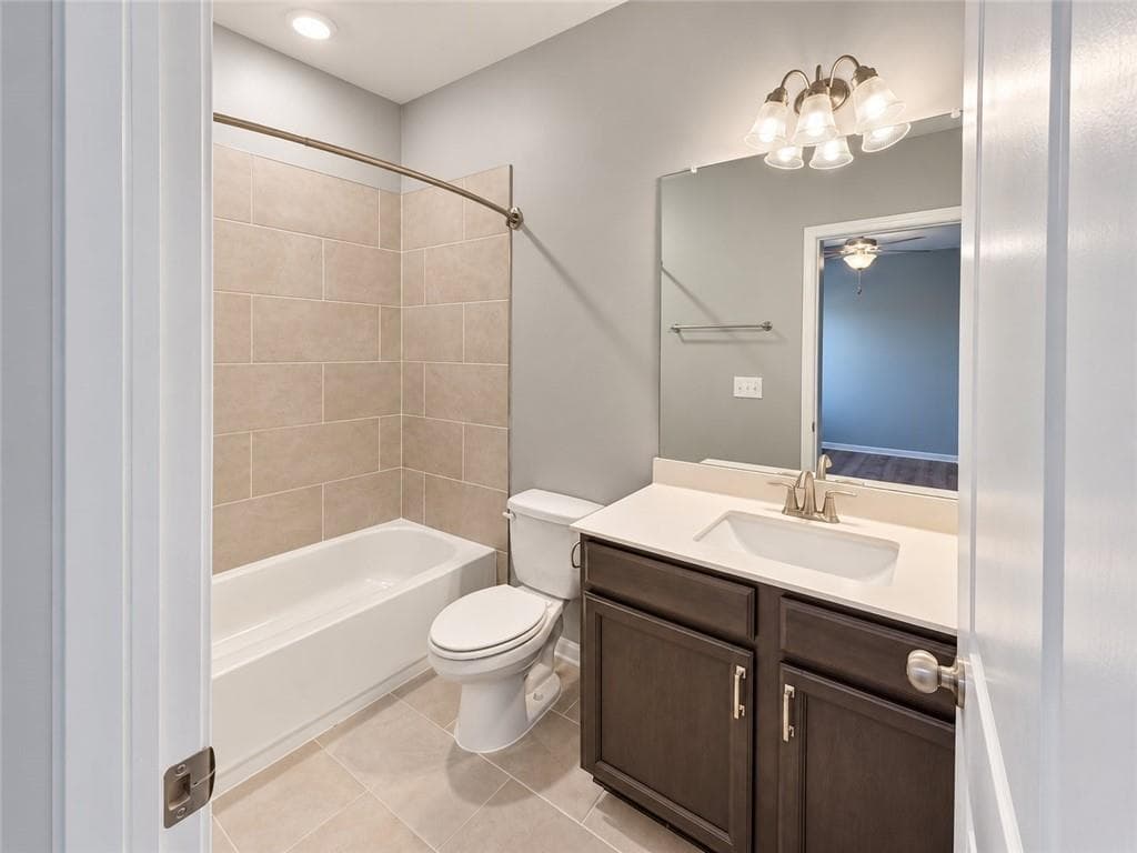 5 bedroom, 3 bathroom, 3,129 sq ft single family residence for sale at 173 Cattail Lane, Winder, GA 30680 — photo 7