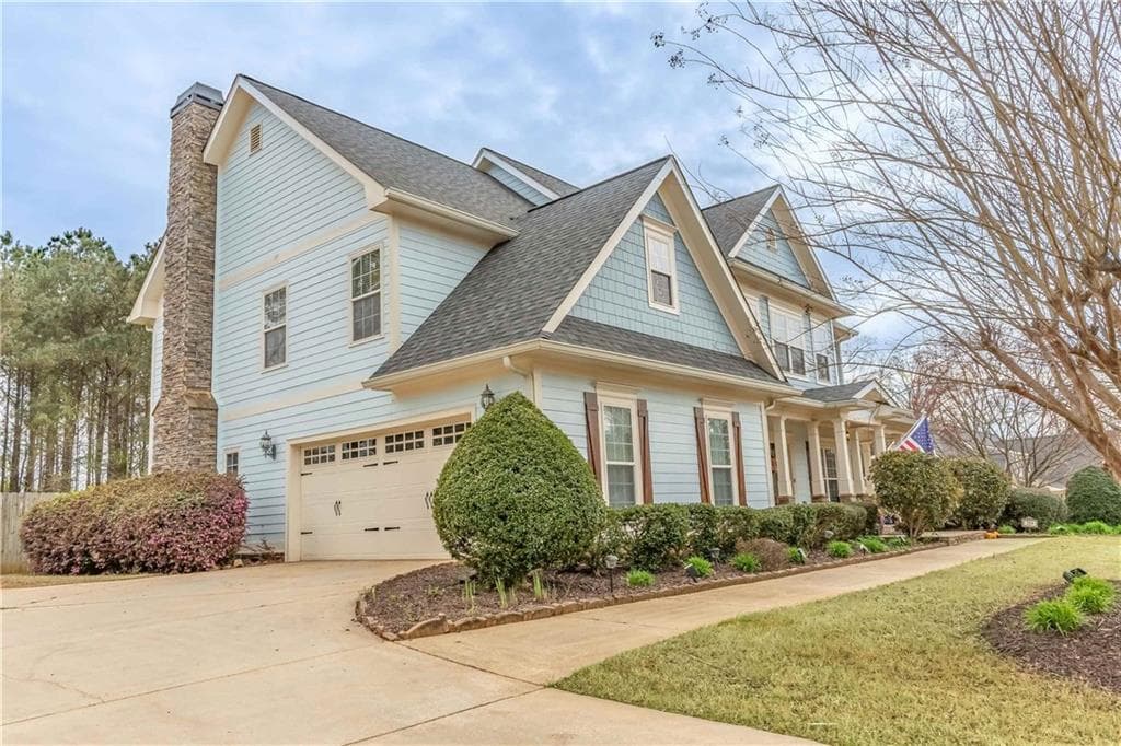 5 bedroom, 3 bathroom, 3,132 sq ft single family residence for sale at 209 Suffolk Way, Mcdonough, GA 30252 — photo 4