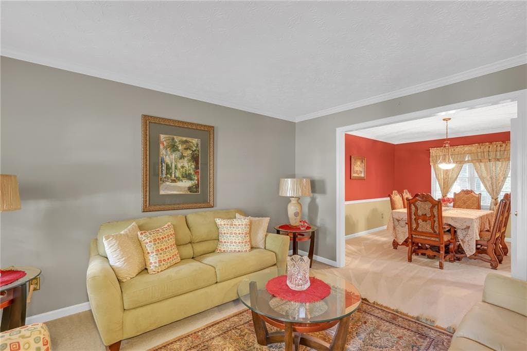 4 bedroom, 3 bathroom, 2,230 sq ft single family residence for sale at 2900 Riverbend Drive, Snellville, GA 30078 — photo 3