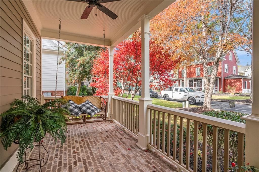 5 bedroom, 5 bathroom, 4,384 sq ft single family residence for sale at 194 Waterfront Park Lane, Dawsonville, GA 30534 — photo 3