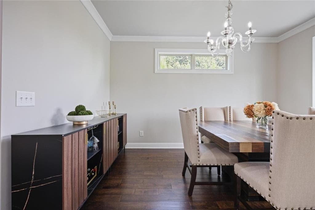 3 bedroom, 4 bathroom, 2,282 sq ft townhouse for sale at 1016 Township Square, Alpharetta, GA 30022 — photo 6