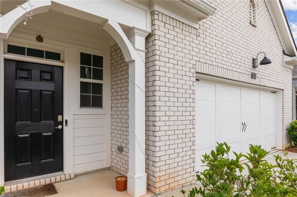 3 bedroom, 3 bathroom, 1,993 sq ft single family residence for sale at 5126 Tulip Square, Acworth, GA 30101 — photo 3