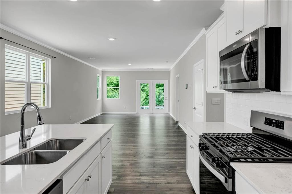 3 bedroom, 3 bathroom, 1,993 sq ft single family residence for sale at 5126 Tulip Square, Acworth, GA 30101 — photo 9