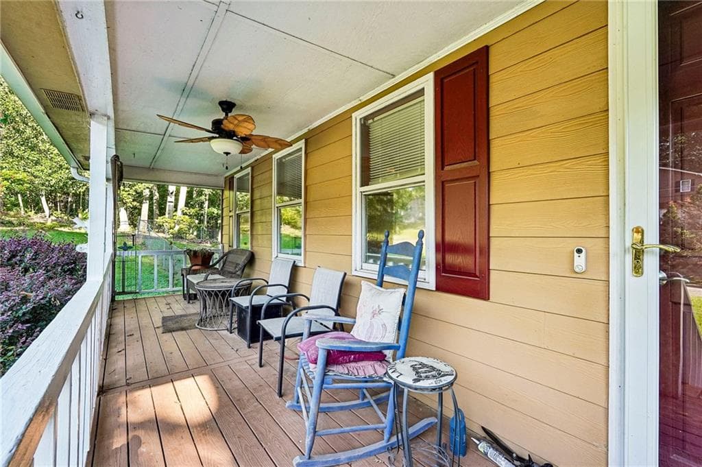 4 bedroom, 2 bathroom, 1,317 sq ft single family residence for sale at 57 Brooks Street, Dallas, GA 30157 — photo 4