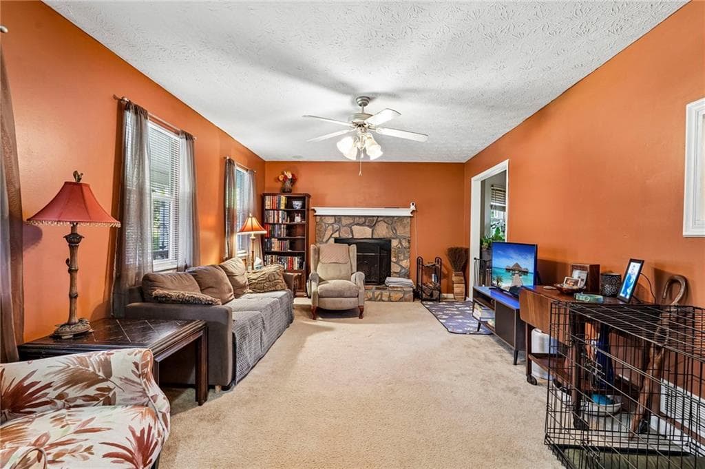 4 bedroom, 2 bathroom, 1,317 sq ft single family residence for sale at 57 Brooks Street, Dallas, GA 30157 — photo 5