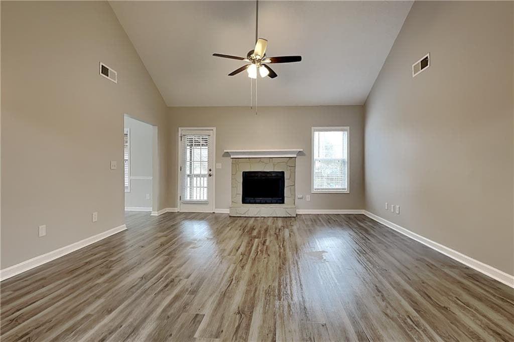 3 bedroom, 2 bathroom, 1,634 sq ft single family residence for rent at 1550 Twin Manor Drive, Loganville, GA 30052 for $2,050 a month — photo 4