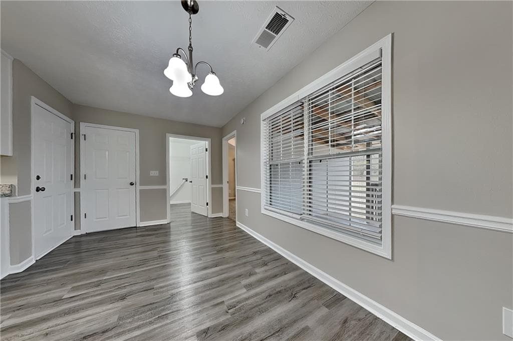 3 bedroom, 2 bathroom, 1,634 sq ft single family residence for rent at 1550 Twin Manor Drive, Loganville, GA 30052 for $2,050 a month — photo 8