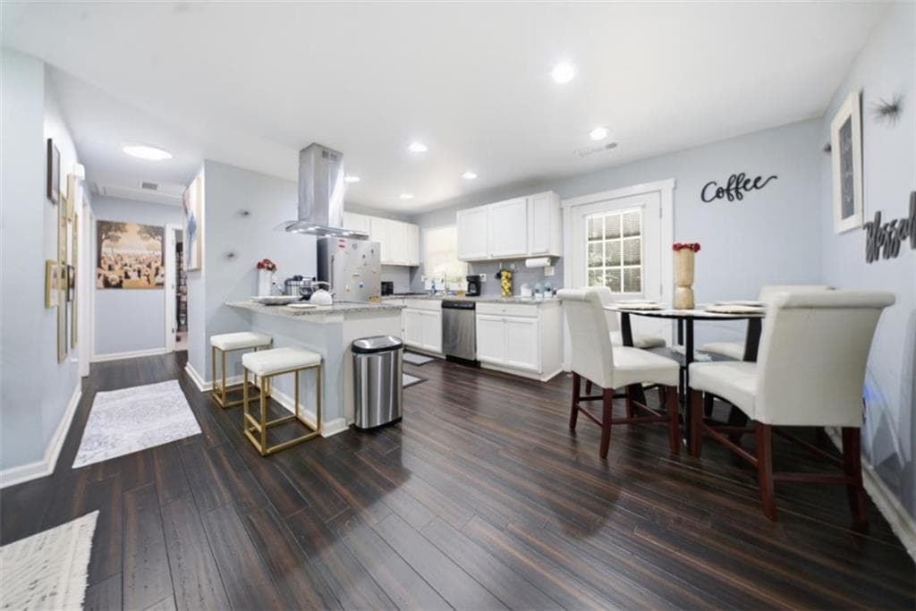 3 bedroom, 1 bathroom, 850 sq ft single family residence for rent at 371 Santa Lucia Terrace, Atlanta, GA 30318 for $2,000 a month — photo 7