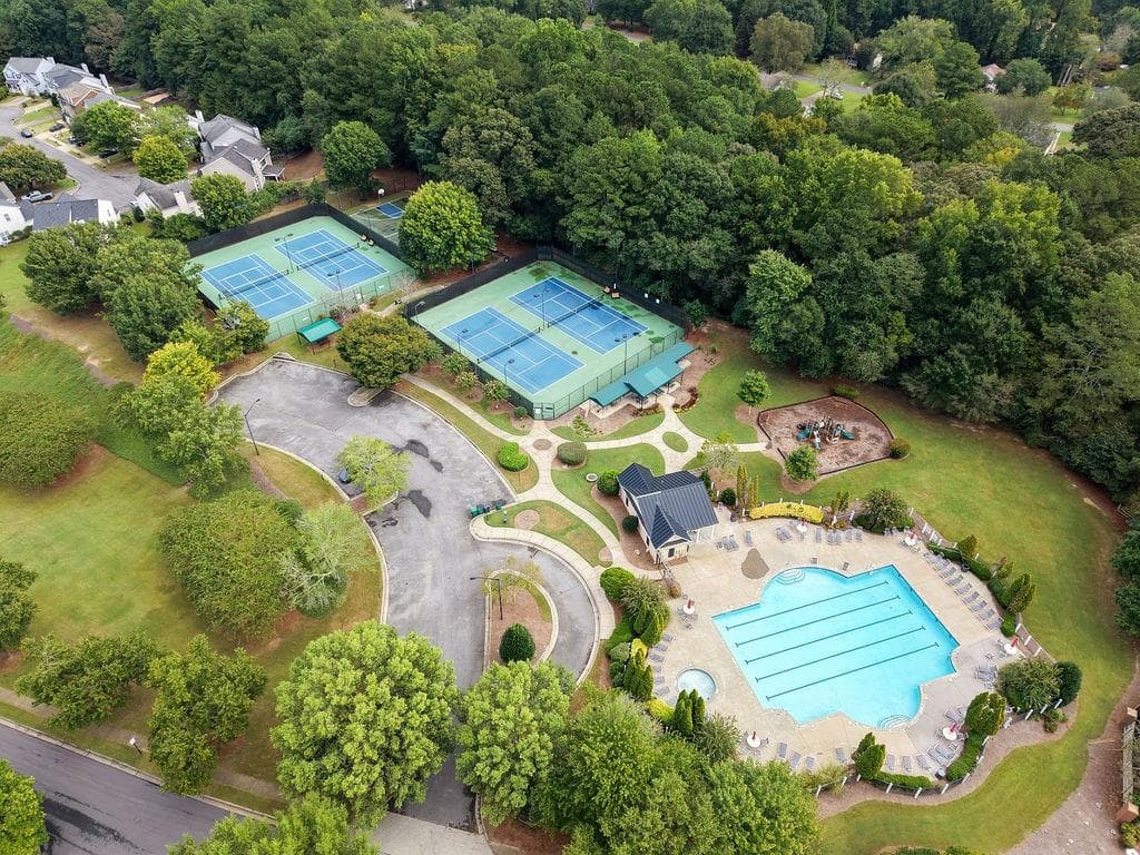 3 bedroom, 3 bathroom, 1,750 sq ft single family residence under contract at 120 Aucilla Lane, Woodstock, GA 30188 — photo 5