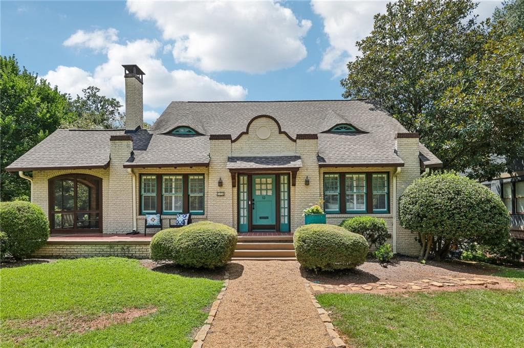 4 bedroom, 2 bathroom, 2,297 sq ft single family residence for sale at 13 Kensington Road, Avondale Estates, GA 30002