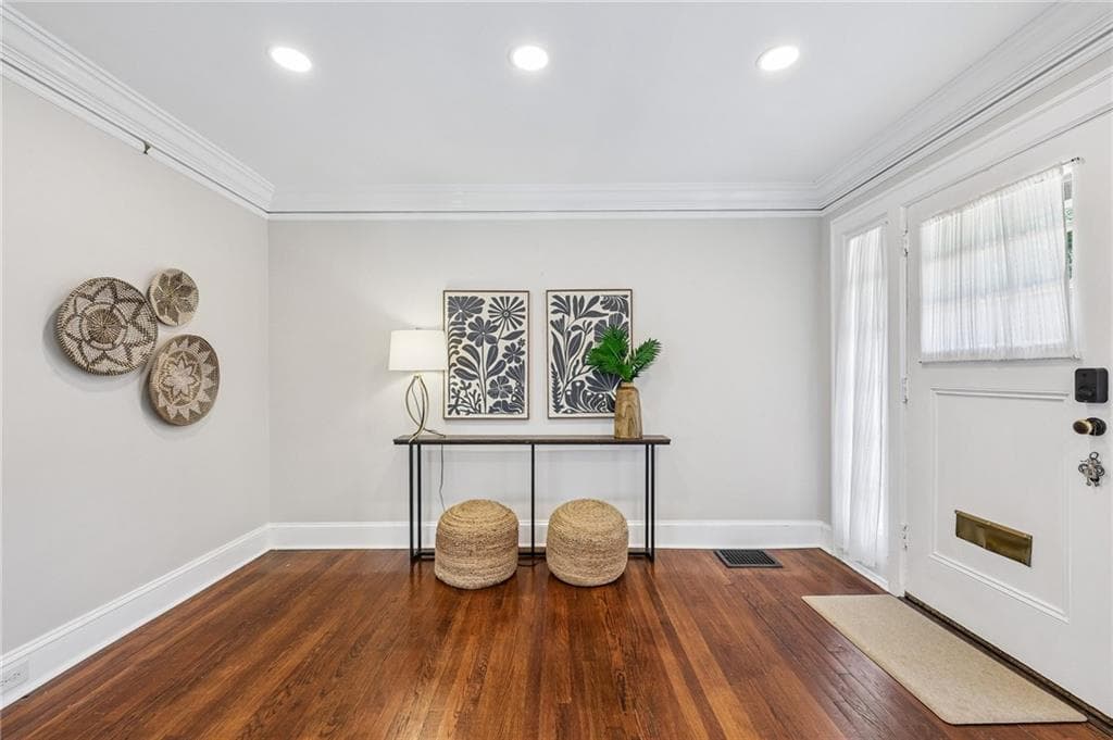 4 bedroom, 2 bathroom, 2,297 sq ft single family residence for sale at 13 Kensington Road, Avondale Estates, GA 30002 — photo 6