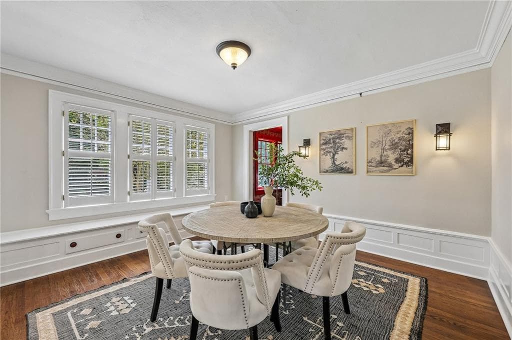 4 bedroom, 2 bathroom, 2,297 sq ft single family residence for sale at 13 Kensington Road, Avondale Estates, GA 30002 — photo 10
