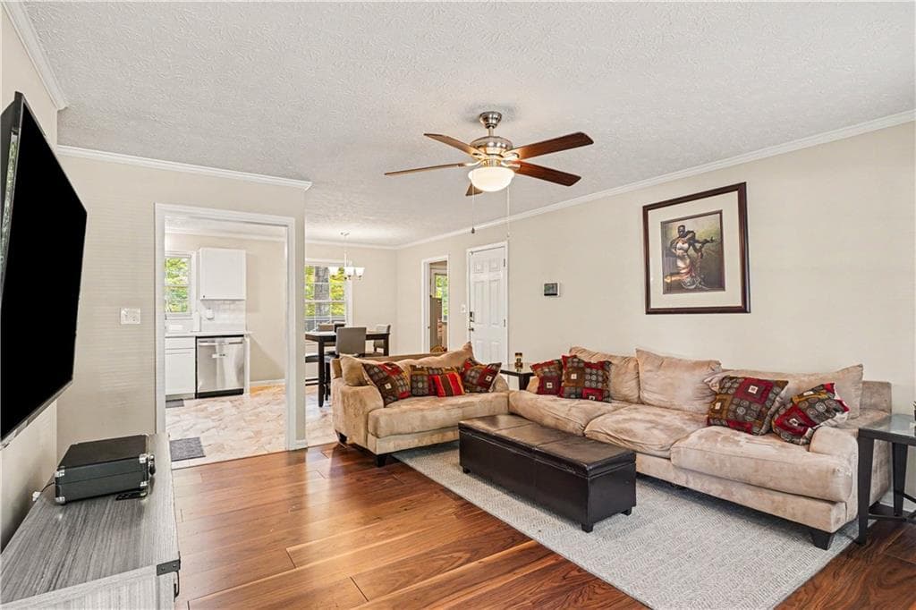 3 bedroom, 2 bathroom, 1,152 sq ft single family residence for rent at 190 Old Mill Way, Conyers, GA 30094 for $1,950 a month — photo 5