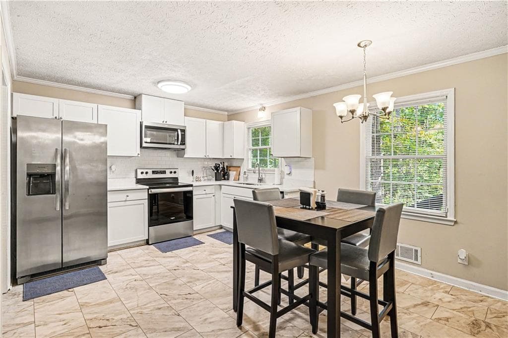 3 bedroom, 2 bathroom, 1,152 sq ft single family residence for rent at 190 Old Mill Way, Conyers, GA 30094 for $1,950 a month — photo 9