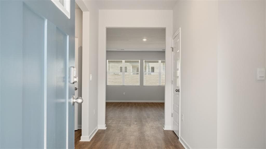 4 bedroom, 3 bathroom, 2,250 sq ft single family residence for sale at 1031 Amerson Court, Buckhead, GA 30625 — photo 2