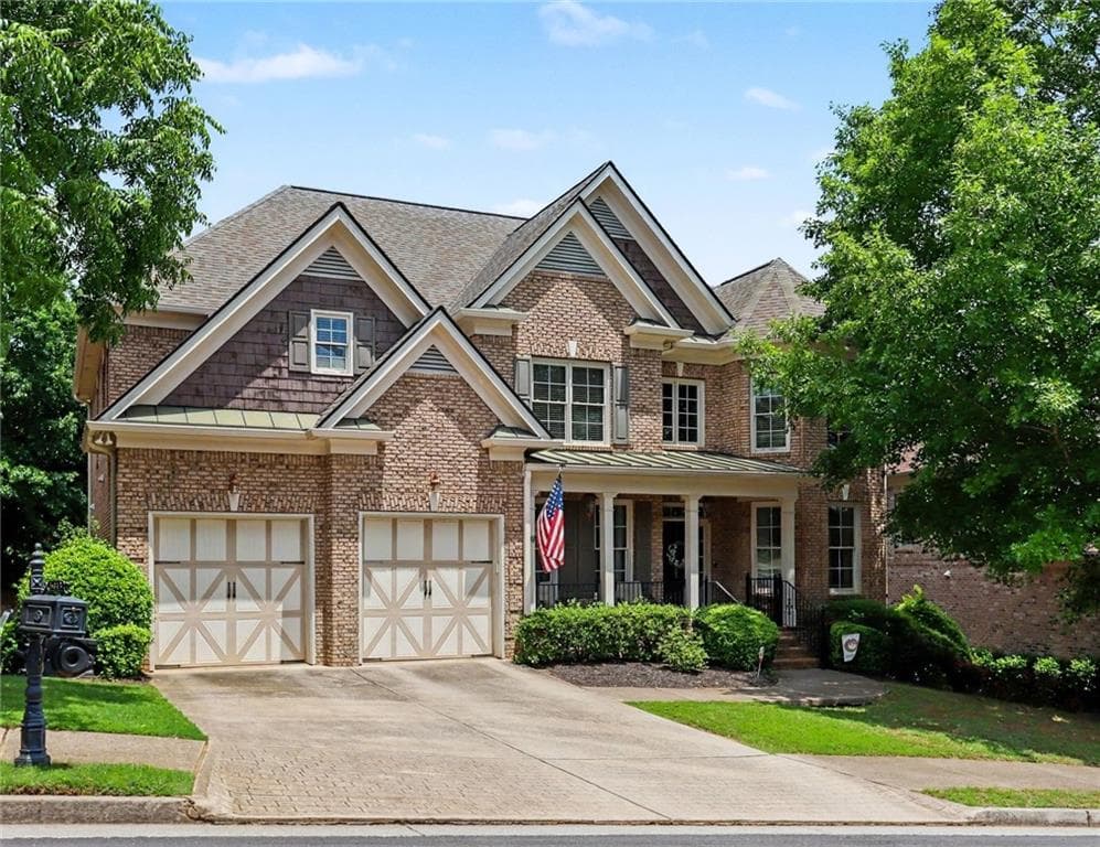 5 bedroom, 4 bathroom, 3,151 sq ft single family residence for sale at 5443 Spey Court, Alpharetta, GA 30022 — photo 2