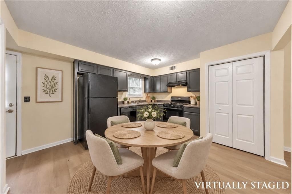 3 bedroom, 2 bathroom, 1,575 sq ft single family residence for sale at 111 Twin Pines Court, Dallas, GA 30132 — photo 3