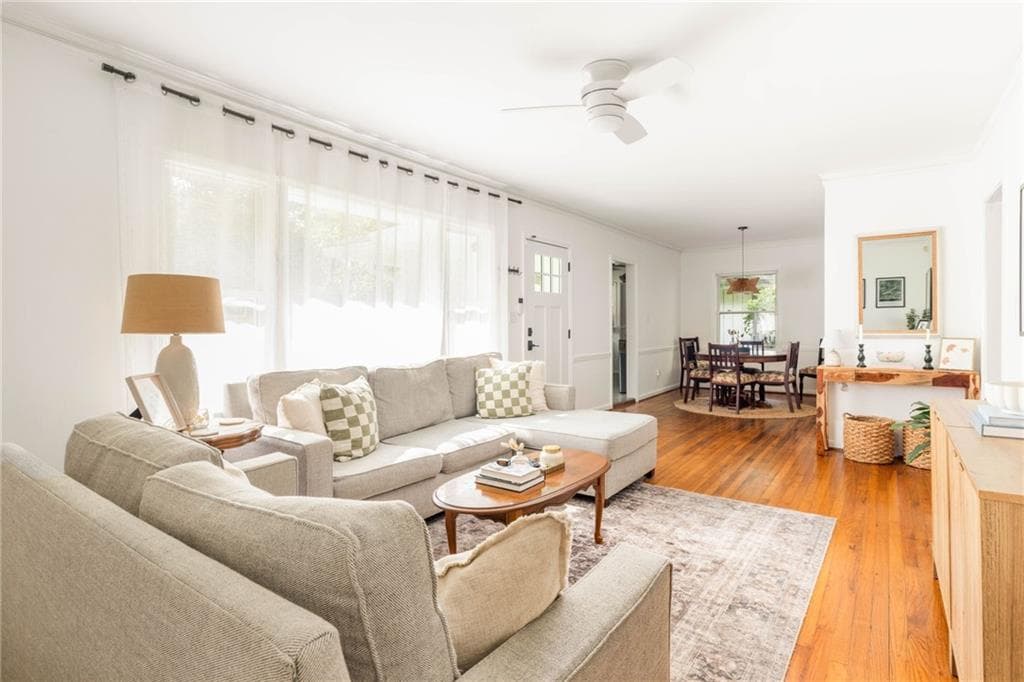 3 bedroom, 2 bathroom, 1,307 sq ft single family residence for sale at 865 Stokeswood Avenue, Atlanta, GA 30316 — photo 5