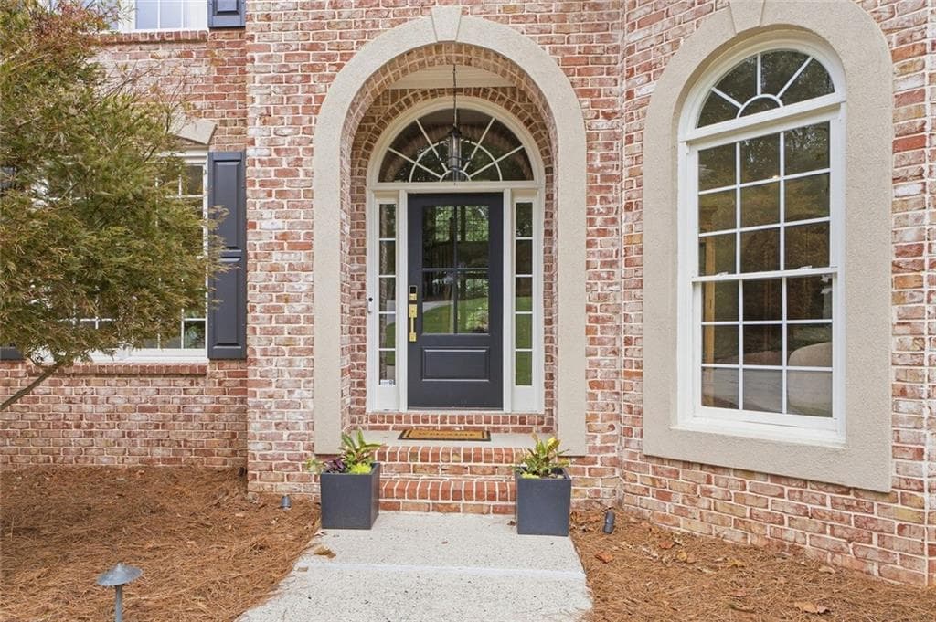 6 bedroom, 5 bathroom, 5,137 sq ft single family residence for sale at 4705 N River Drive, Cumming, GA 30041 — photo 3