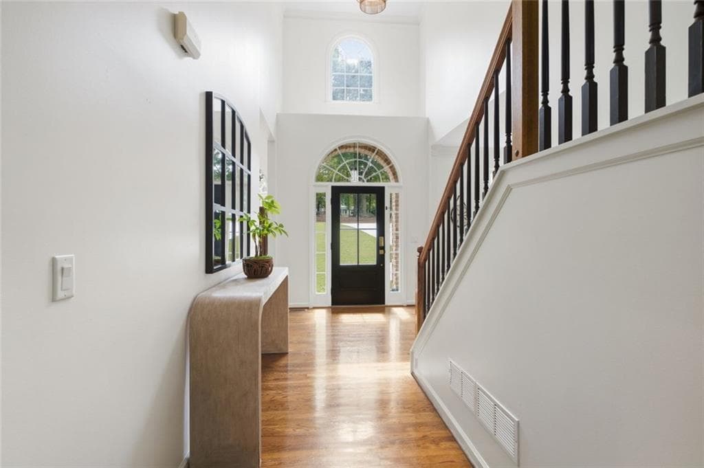 6 bedroom, 5 bathroom, 5,137 sq ft single family residence for sale at 4705 N River Drive, Cumming, GA 30041 — photo 5