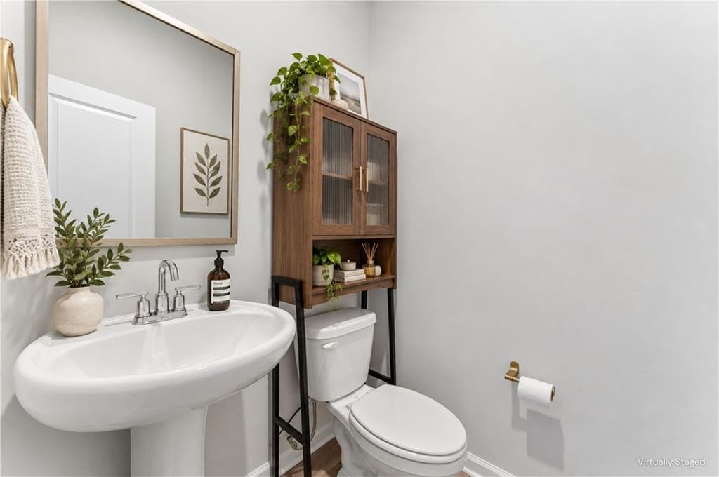 3 bedroom, 3 bathroom, 1,888 sq ft townhouse for sale at 1665 Villageside Court, Lawrenceville, GA 30043 — photo 10