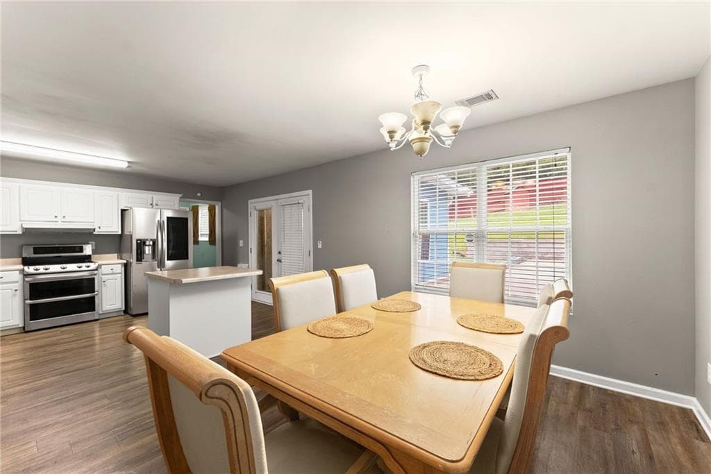 3 bedroom, 2 bathroom, 1,564 sq ft single family residence for sale at 38 Stoneridge Drive, Dahlonega, GA 30533 — photo 9