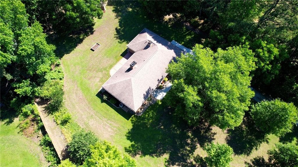 2 bedroom, 2 bathroom, 2,162 sq ft single family residence for sale at 647 E Mays Road, Stockbridge, GA 30281 — photo 4