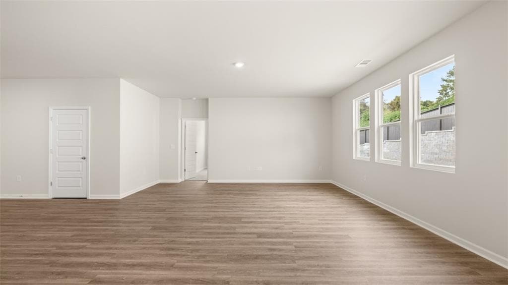 4 bedroom, 3 bathroom, 2,431 sq ft single family residence for sale at 1241 Kingston Avenue, Buckhead, GA 30625 — photo 9