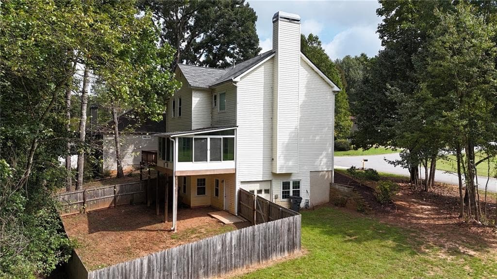 5 bedroom, 3 bathroom, 3,681 sq ft single family residence for sale at 130 Meryton Drive, Dallas, GA 30157 — photo 3