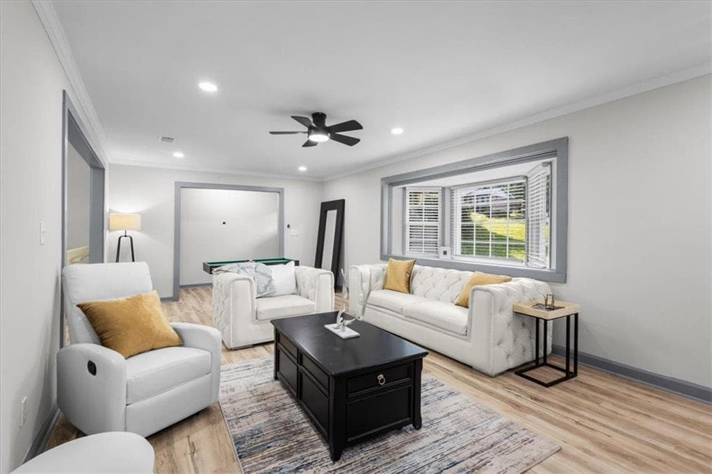 4 bedroom, 2 bathroom, 2,222 sq ft single family residence for sale at 4720 Shoshonee Trail, College Park, GA 30349 — photo 4